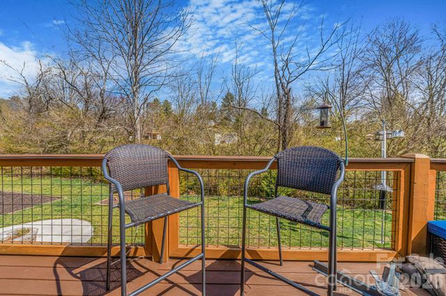 223 Reilly Drive, Leicester, NC 28748