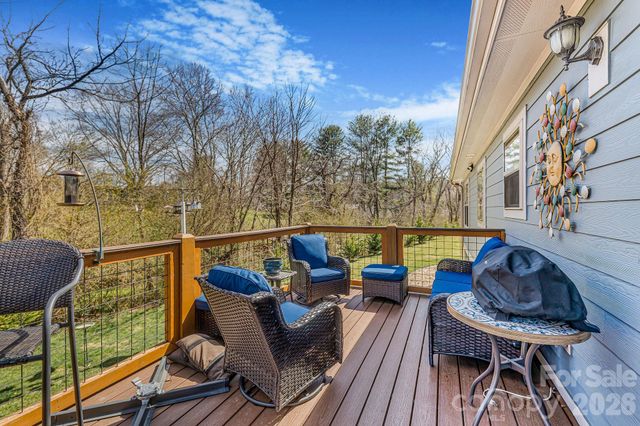 223 Reilly Drive, Leicester, NC 28748