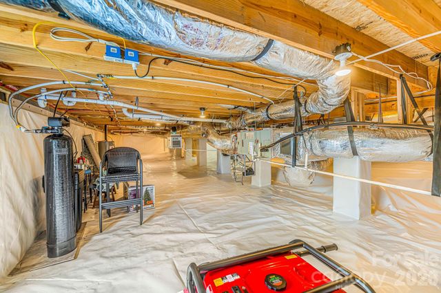 223 Reilly Drive, Leicester, NC 28748