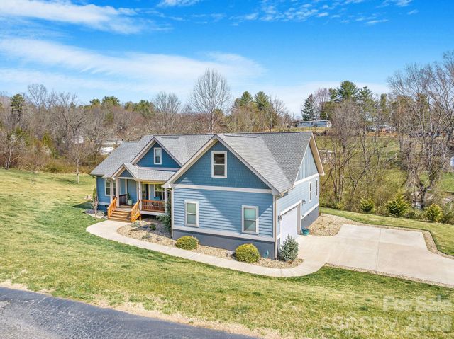 223 Reilly Drive, Leicester, NC 28748