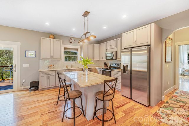 223 Reilly Drive, Leicester, NC 28748