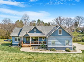 223 Reilly Drive, Leicester, NC 28748