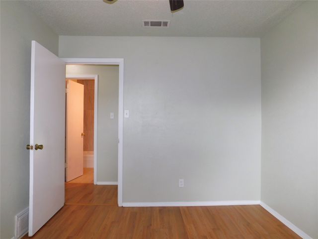 119 Bluebird Circle, Denton, TX 76209