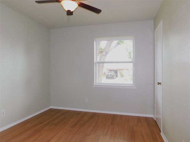 119 Bluebird Circle, Denton, TX 76209