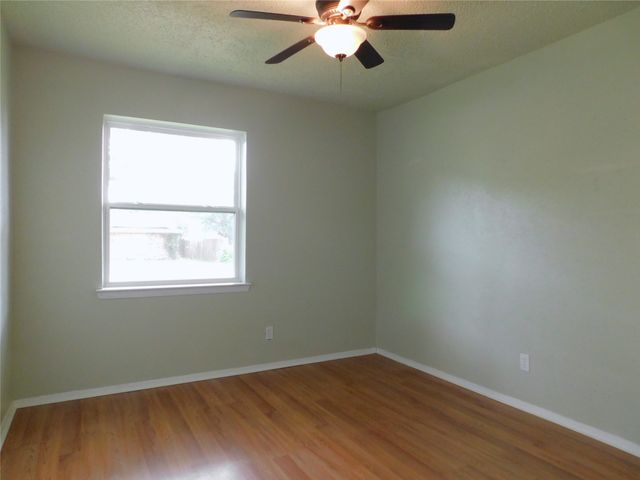 119 Bluebird Circle, Denton, TX 76209