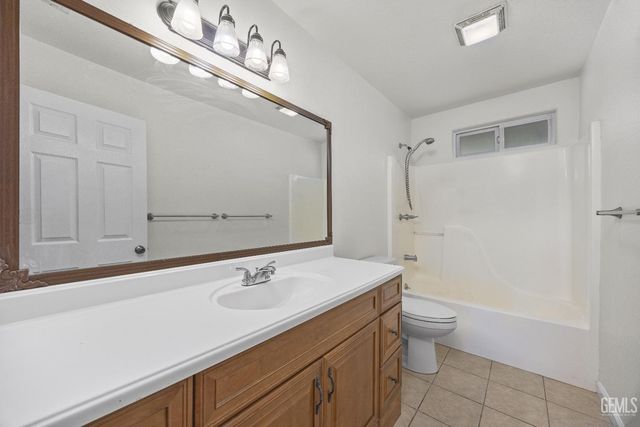 3232 Denise, Lake Isabella, CA 93240