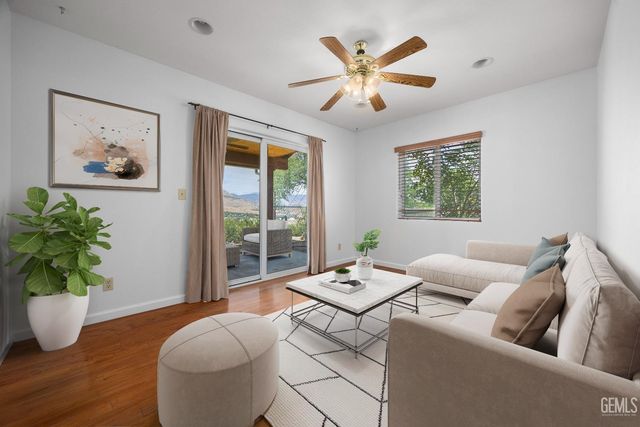 3232 Denise, Lake Isabella, CA 93240