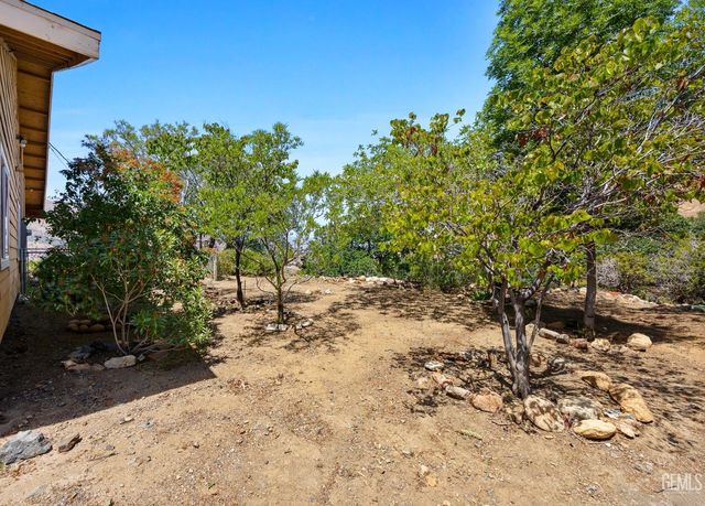 3232 Denise, Lake Isabella, CA 93240
