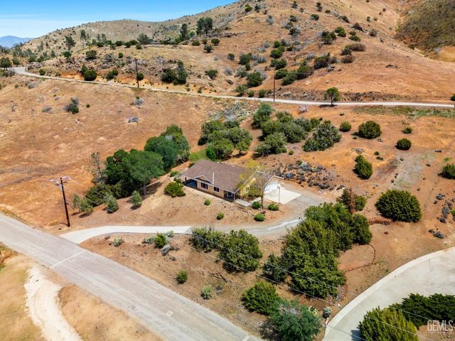 3232 Denise, Lake Isabella, CA 93240