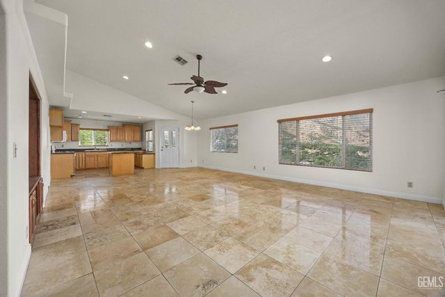 3232 Denise, Lake Isabella, CA 93240