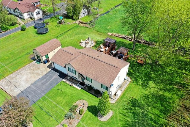4314 N Park Avenue, Cortland, OH 44410