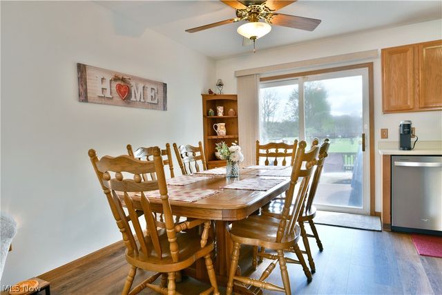 4314 N Park Avenue, Cortland, OH 44410