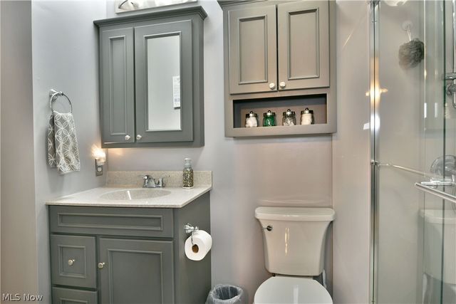 4314 N Park Avenue, Cortland, OH 44410