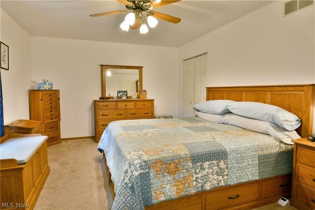 4314 N Park Avenue, Cortland, OH 44410