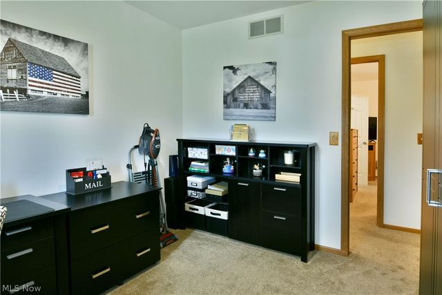 4314 N Park Avenue, Cortland, OH 44410