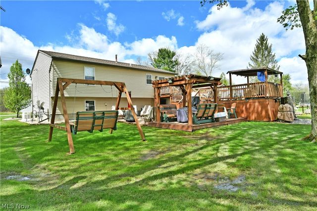 4314 N Park Avenue, Cortland, OH 44410
