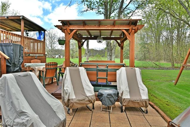 4314 N Park Avenue, Cortland, OH 44410