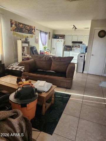 2755 E ATLANTA Avenue, Phoenix, AZ 85040