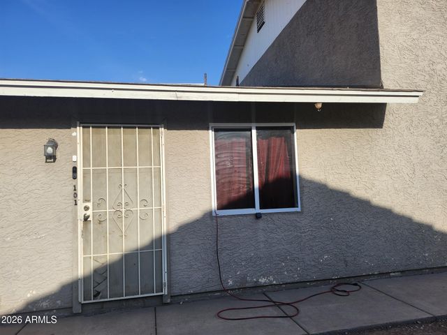 2755 E ATLANTA Avenue, Phoenix, AZ 85040