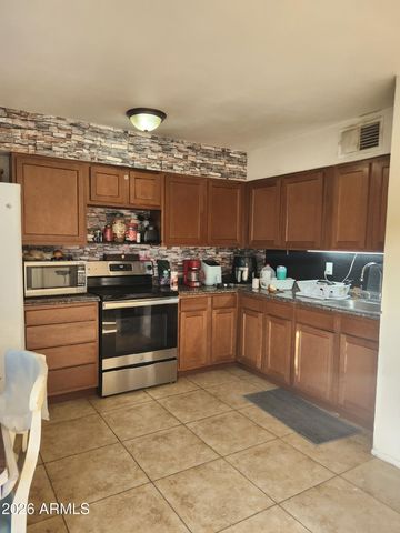 2755 E ATLANTA Avenue, Phoenix, AZ 85040