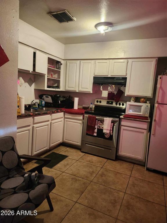 2755 E ATLANTA Avenue, Phoenix, AZ 85040 — photo 3