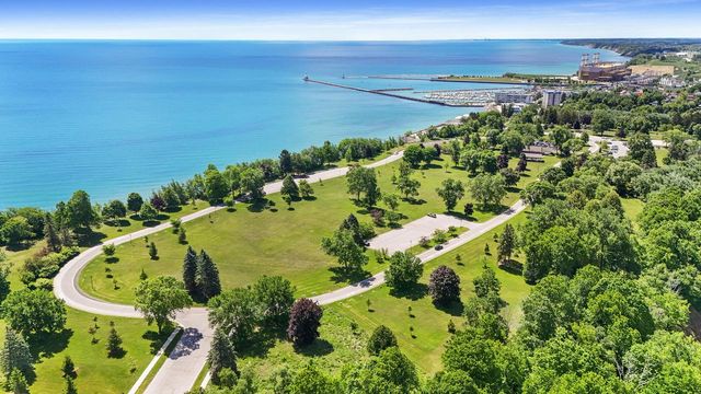 218 E Pierron STREET, Port Washington, WI 53074