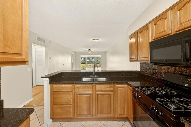 2996 MISSION DRIVE E 60E, Clearwater, FL 33759