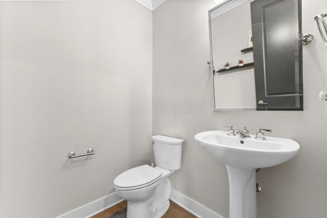 293 Auden Avenue, Columbus, OH 43215