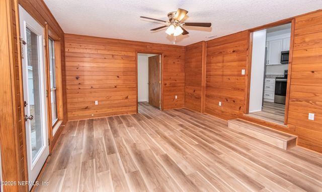 22528 DOYLE WILLIAMS Road, Sanderson, FL 32087