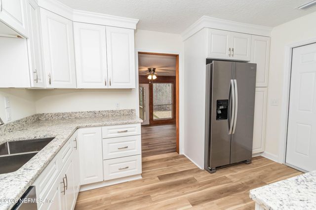 22528 DOYLE WILLIAMS Road, Sanderson, FL 32087