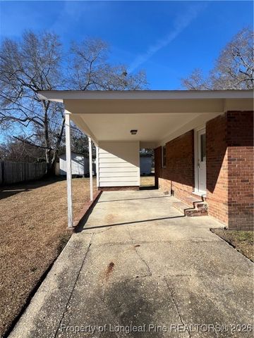 310 Wrightsboro Road, Fayetteville, NC 28304