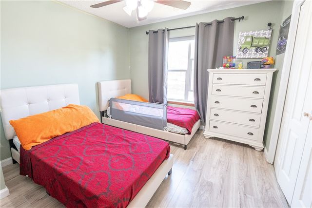 1202 S 13th Street, Rogers, AR 72758