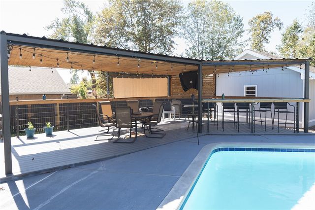 1202 S 13th Street, Rogers, AR 72758