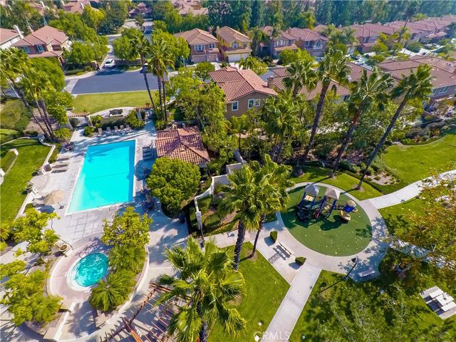 2550 Reynolds Drive, Tustin, CA 92782