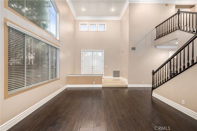 2550 Reynolds Drive, Tustin, CA 92782