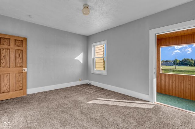 709 Wheeling Avenue, Muncie, IN 47303