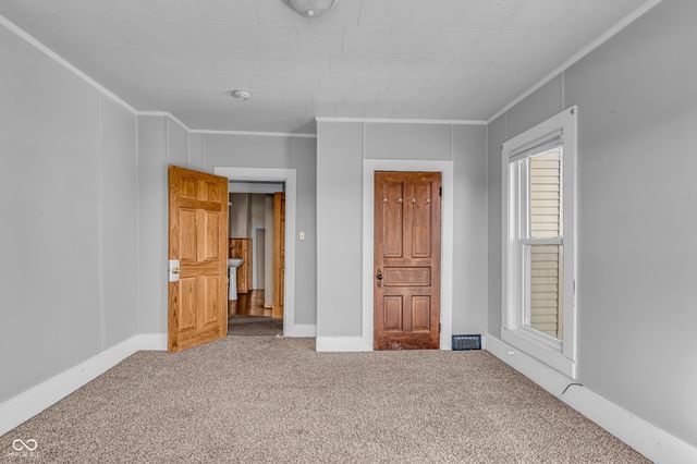 709 Wheeling Avenue, Muncie, IN 47303