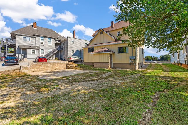 709 Wheeling Avenue, Muncie, IN 47303
