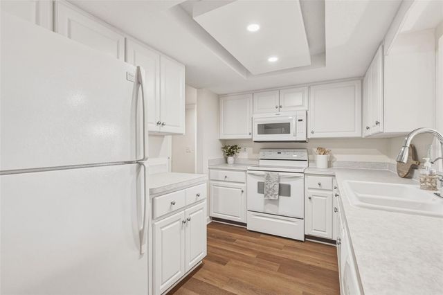 1411 STRADA D ARGENTO, Venice, FL 34292