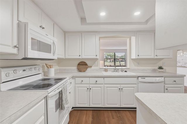 1411 STRADA D ARGENTO, Venice, FL 34292