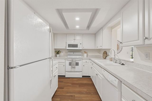 1411 STRADA D ARGENTO, Venice, FL 34292