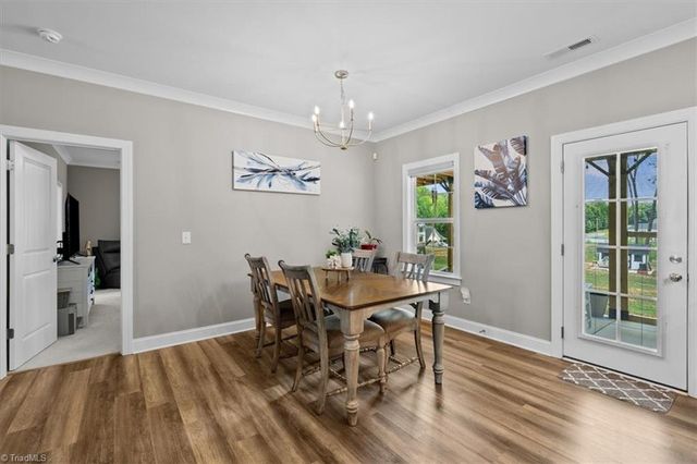 109 Canter Lane, Lexington, NC 27295