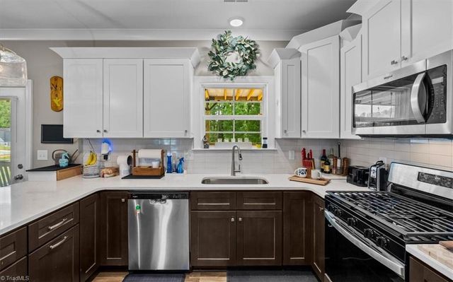 109 Canter Lane, Lexington, NC 27295