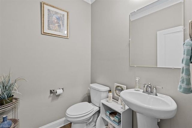109 Canter Lane, Lexington, NC 27295