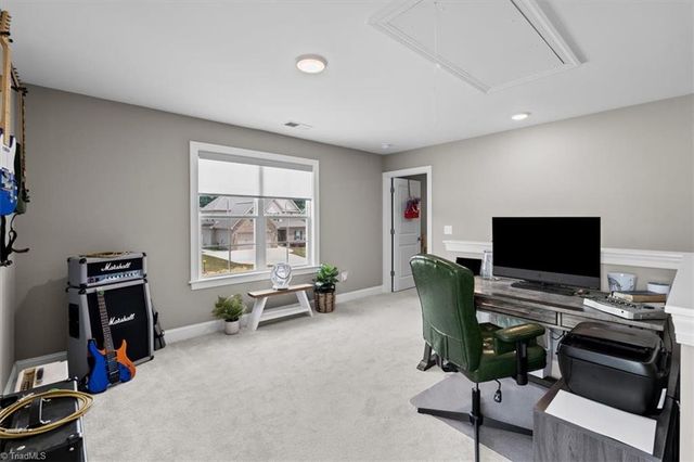 109 Canter Lane, Lexington, NC 27295