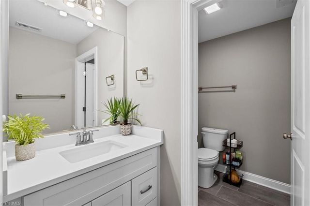 109 Canter Lane, Lexington, NC 27295