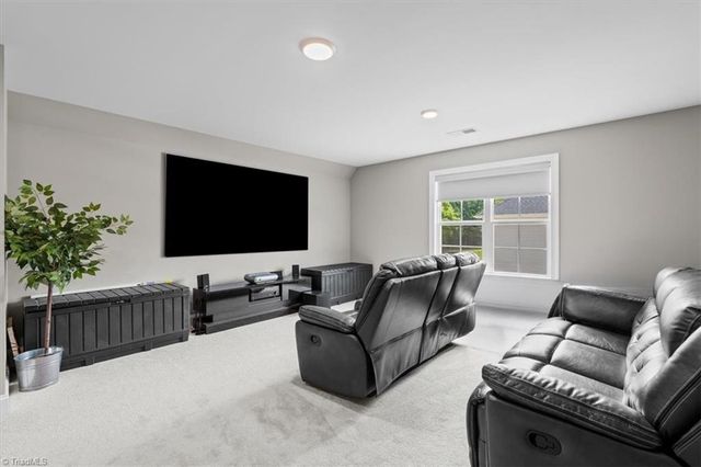 109 Canter Lane, Lexington, NC 27295