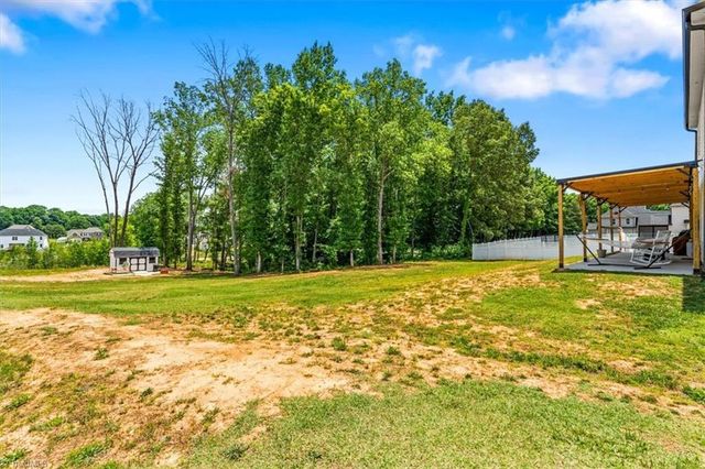 109 Canter Lane, Lexington, NC 27295