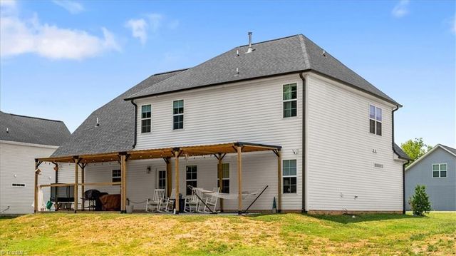 109 Canter Lane, Lexington, NC 27295