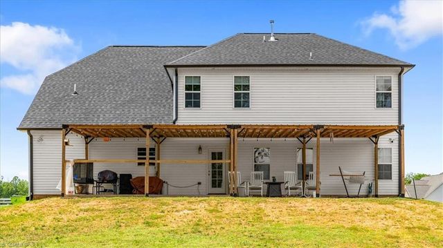 109 Canter Lane, Lexington, NC 27295
